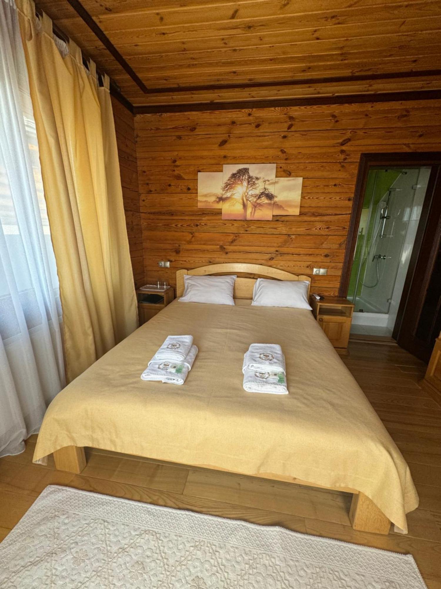 Golden Nest Apartment Yablunytsya Luaran gambar