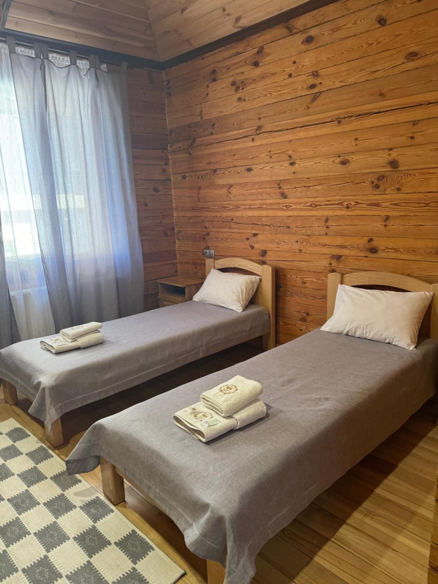 Golden Nest Apartment Yablunytsya Luaran gambar