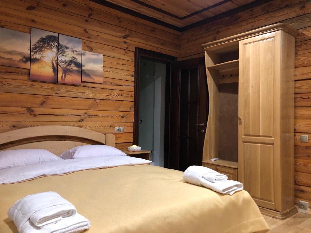 Golden Nest Apartment Yablunytsya Luaran gambar