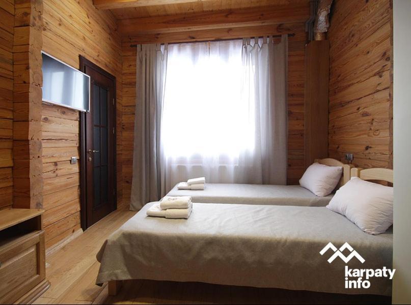 Golden Nest Apartment Yablunytsya Luaran gambar