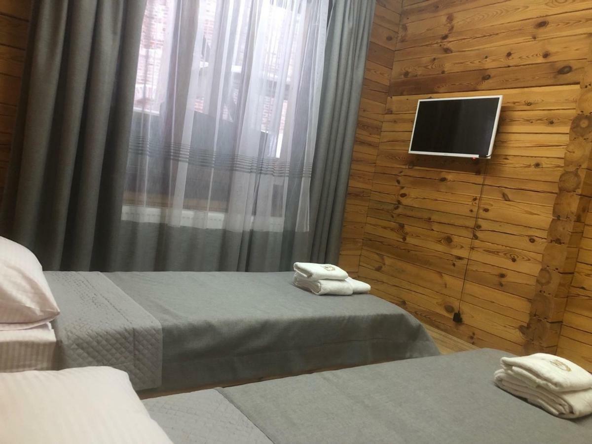 Golden Nest Apartment Yablunytsya Luaran gambar